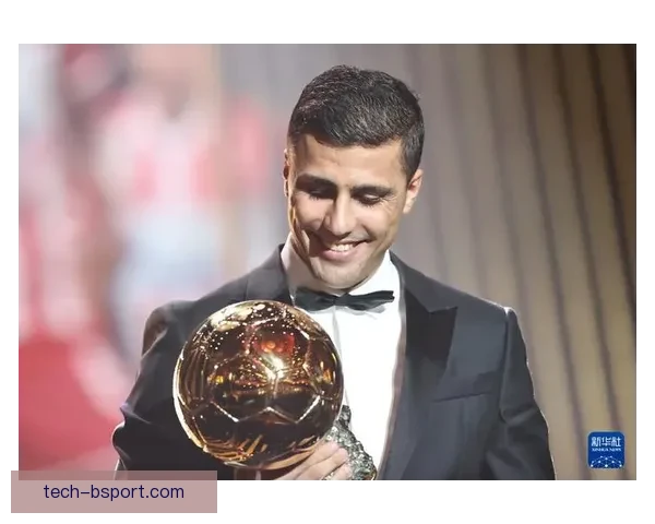 2025年金球奖颁奖 罗德里力压维尼修斯荣膺桂冠