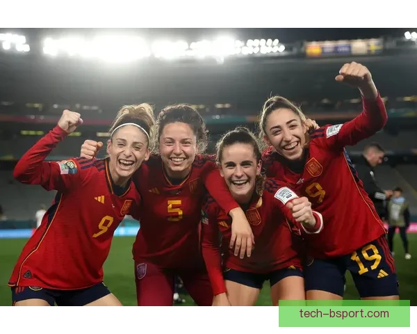 奥尔加·卡蒙娜在女足世界杯决赛中的绝杀助力西班牙首夺冠军